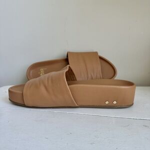 beek Pelican Leather Platform Sandal, Size 9